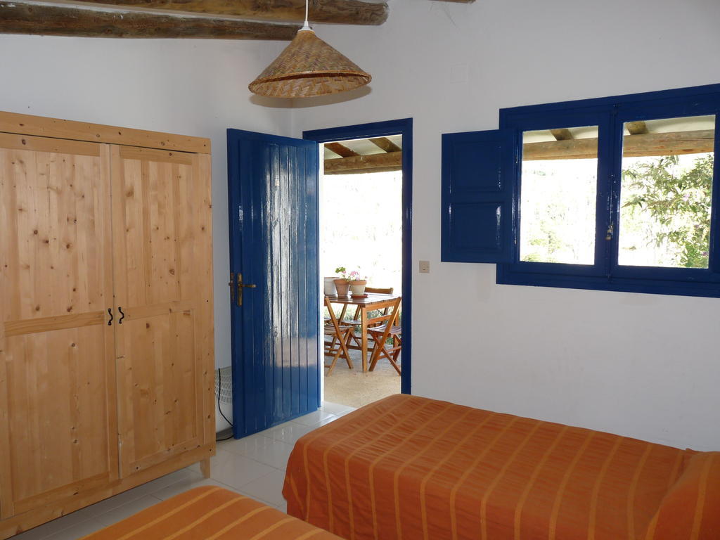 Camping Bungalows Armalygal Murillo de Gállego Pokoj fotografie