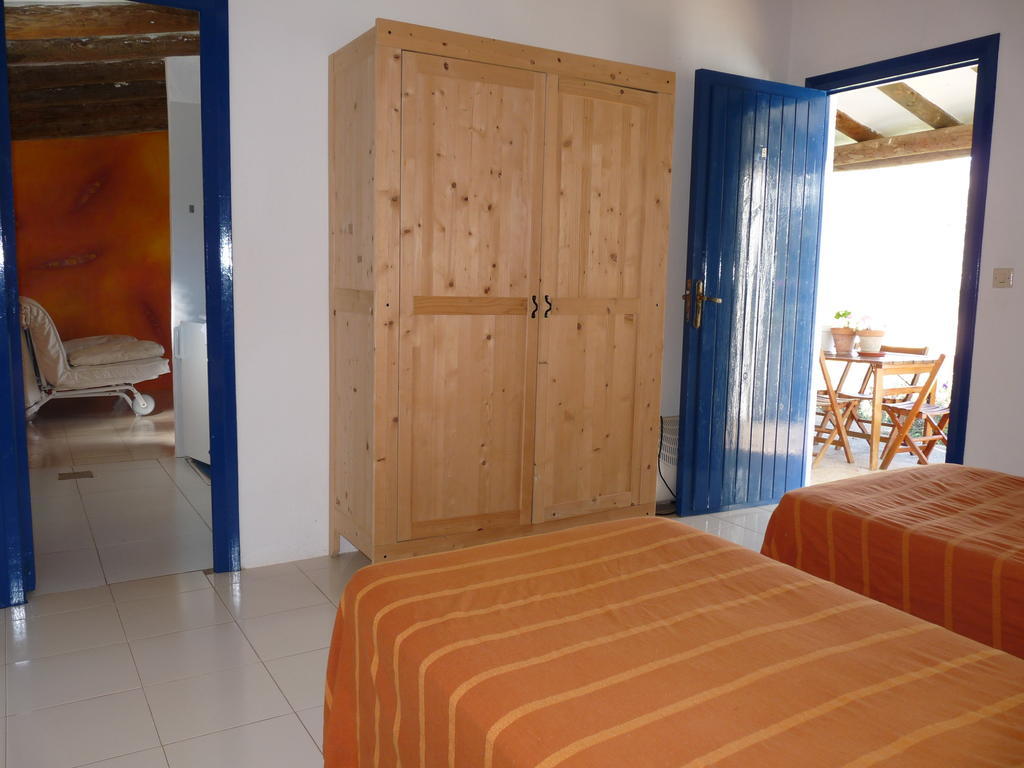Camping Bungalows Armalygal Murillo de Gállego Pokoj fotografie